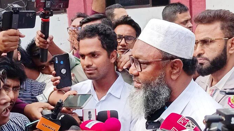 স্ত্রীর সনদ বাণিজ্যের ব্যাপারে কিছুই জানেন না সদ্য সাবেক কারিগরির চেয়ারম্যান 5 35 2404231126