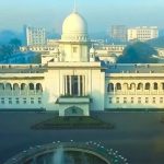 রাজাপুরে শিক্ষকের উপর হামলাকারীদের গ্রেফতারের দাবিতে মানববন্ধন