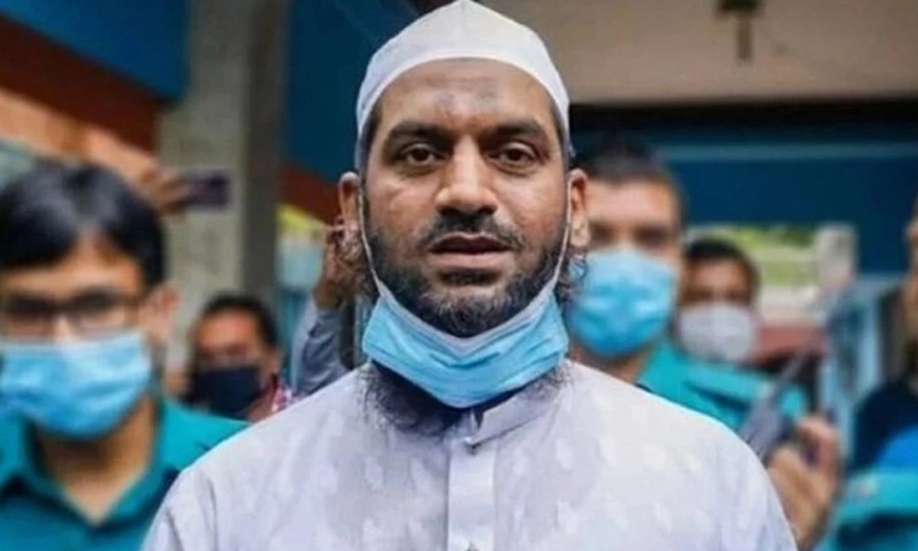 ডিবি কার্যালয়ে গিয়েছিলেন মাওলানা মামুনুল হক 5 mamunul haq