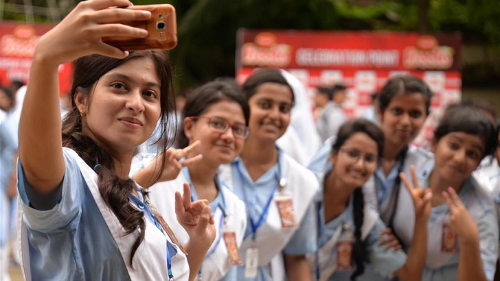 এসএসসিতে পাশের হার ৮৩.০৪ শতাংশ 5 ssc 24