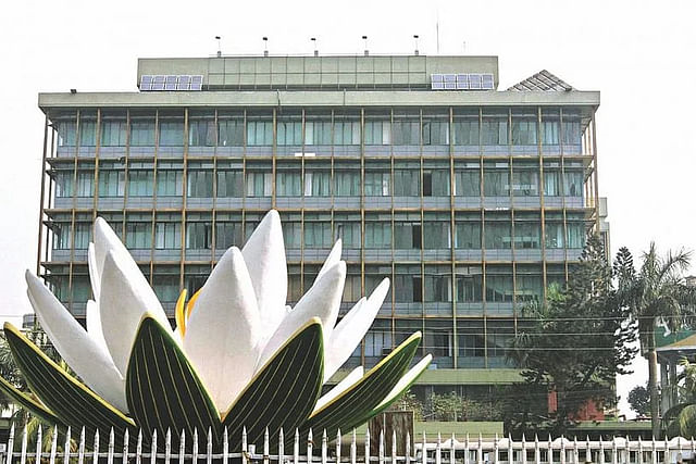 বেসরকারি প্রায় ৩০টি ব্যাংকের এমডি