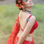 ভিন্নরূপে উপস্থাপন