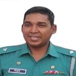 বরিশালে পুলিশভ্যান উল্টে ফেলে ভাঙচুর, আহত দুই পুলিশ সদস্য