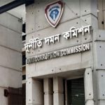 বাংলাদেশে রোহিঙ্গা অনুপ্রবেশ শুরু,বোমা-মর্টারশেলের শব্দে কাঁপছে সীমান্তের বাড়িঘর
