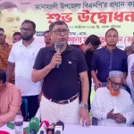 শেখ পরিবারের সদস্যদের ছবি সরিয়ে নিতে স্মারকলিপি