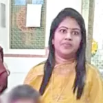চাঁদপুরে ঘুসের টাকা গুনে নেওয়ার ভিডিও ভাইরাল, এসআই মাহফুজ প্রত্যাহার