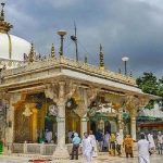 ইসরায়েলের বোমায় গাজায় এক পরিবারের ৯ জন নিহত
