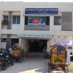 কার দখলে যাচ্ছে হোয়াইট হাউজ?