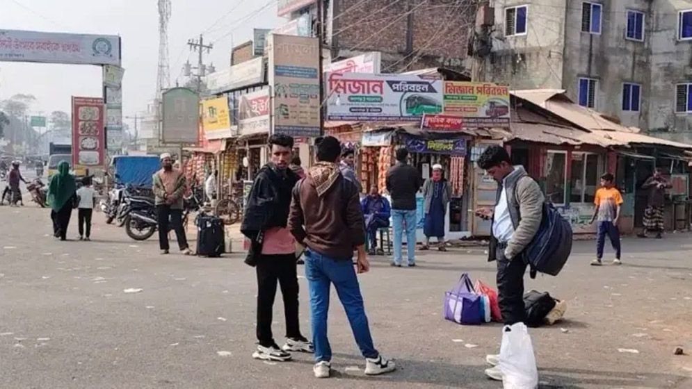 কুয়াকাটায় বাস ধর্মঘটে আটকা পর্যটকরা, বাতিল অগ্রিম বুকিং 5 Untitled 9 679a4a30b4b11