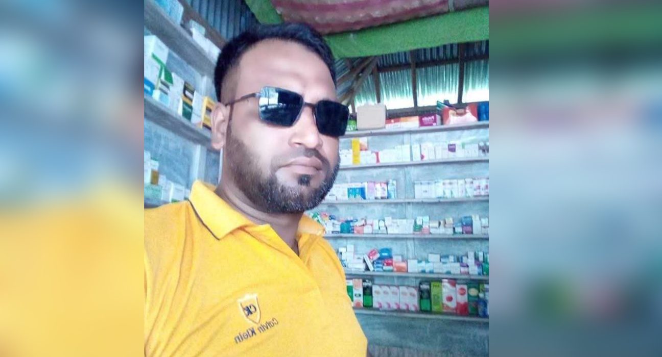 তালতলীতে চাঁদা দাবির অভিযোগে স্বেচ্ছাসেবক দলের নেতা গ্রেফতা 5 দলের নেতা মো. জহিরুল ইসলাম।