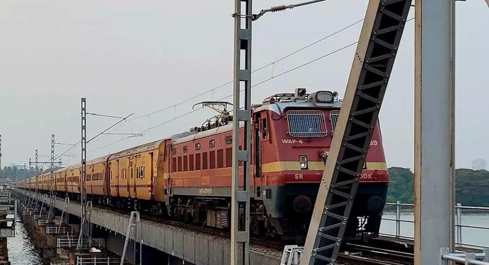 Indo Bangla rail 68051bc57db15