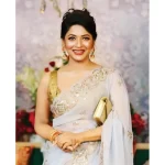 পরী বানাচ্ছেন ‘কাচের বাড়ি’