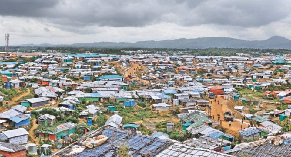 বিদেশি কূটনীতিক, আন্তর্জাতিক সংস্থা ও রাজনৈতিক দলের প্রতিনিধিদের রোহিঙ্গা আশ্রয় শিবির পরিদর্শন 6 image 228