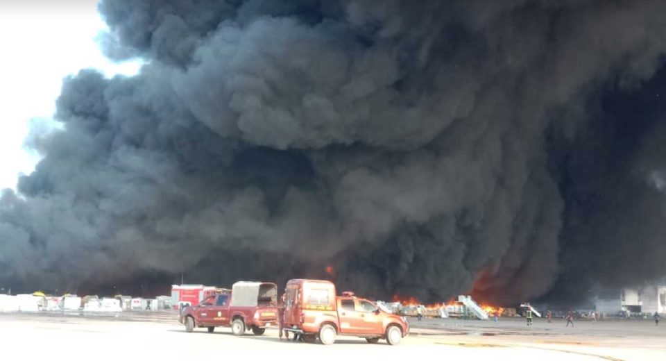 শাহজালাল বিমানবন্দরে অগ্নিকাণ্ড:নাশকতার প্রমাণ পেলে তাৎক্ষণিক পদক্ষেপ নেওয়া হবে 8 biman