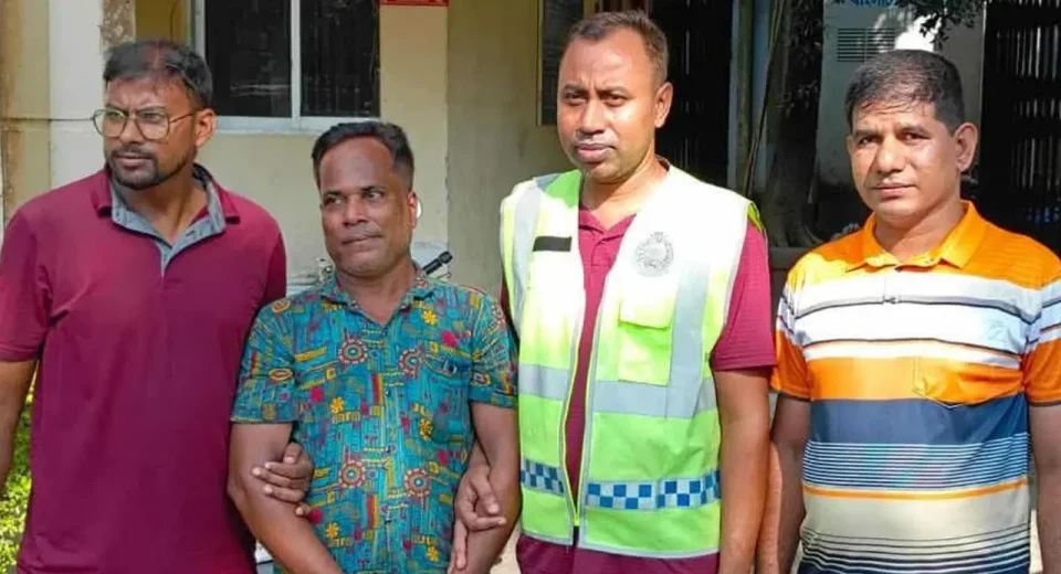 জোর করে বৃদ্ধের চুল কেটে দেওয়ার ঘটনায় মামলা,গ্রেপ্তার-১ 17 image 227782 1759251033