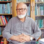 সাবেক রাষ্ট্রপতি শহীদ জিয়াউর রহমানের মাজার জিয়ারত করলেন বেগম খালেদা জিয়া