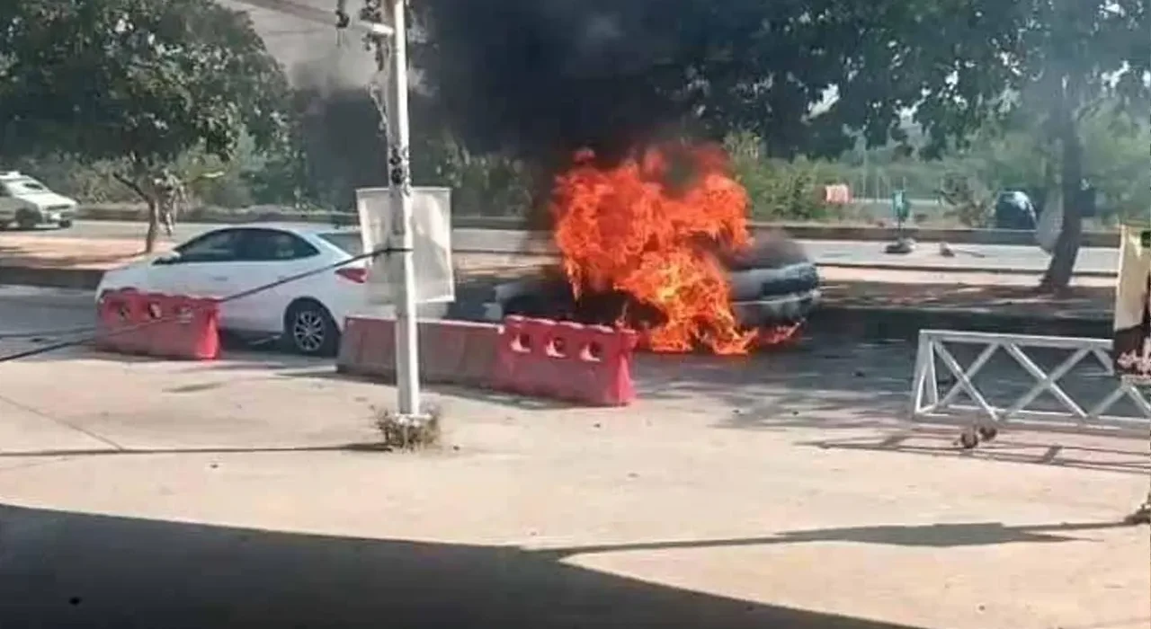 আদালত চত্বরে আত্মঘাতী বোমা হামলা